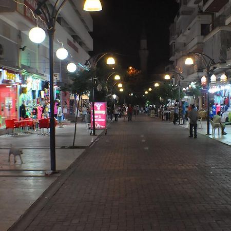 Akerdem Hotel Kusadası Exterior foto